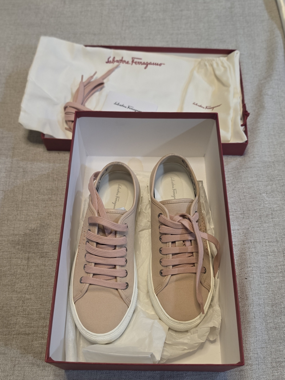Salvatore Ferragamo Pink Women's Low-Top Sneakers